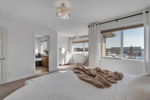87 Prestwick Close Se, Calgary, AB - Indoor Photo Showing Bedroom
