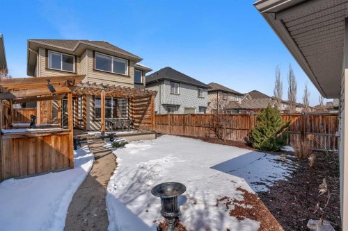 87 Prestwick Close Se, Calgary, AB - Outdoor