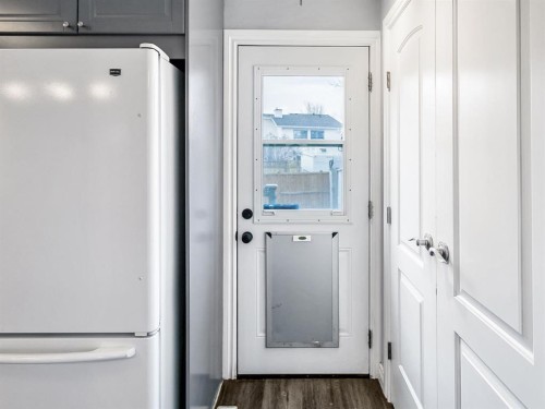 92 Riverbrook Place Se, Calgary, AB - Indoor Photo Showing Other Room