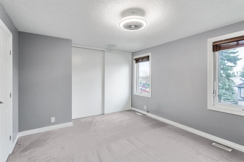 92 Riverbrook Place Se, Calgary, AB - Indoor Photo Showing Other Room