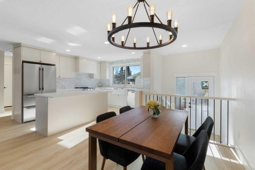 4812 Verona Drive Nw, Calgary, AB - Indoor Photo Showing Dining Room