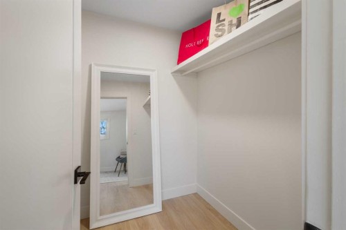 4812 Verona Drive Nw, Calgary, AB - Indoor