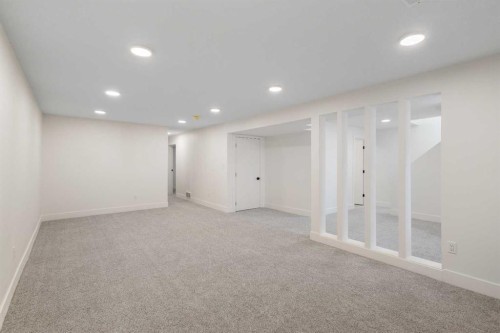 4812 Verona Drive Nw, Calgary, AB - Indoor