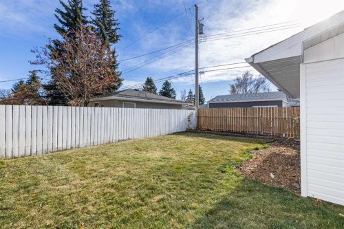 4812 Verona Drive Nw, Calgary, AB - Outdoor