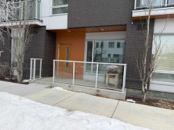 102-3125 39 Street NW Calgary, AB T3B 6H5