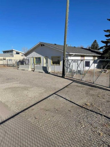 228 Centre Street Ne, Langdon, AB 