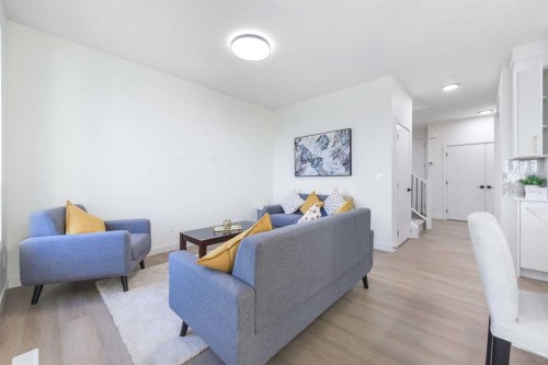 108 Heritage Manor, Cochrane, AB - Indoor