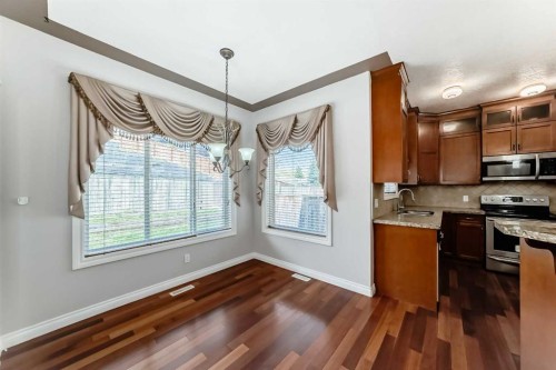 87 Sherwood Circle Nw, Calgary, AB - Indoor Photo Showing Kitchen
