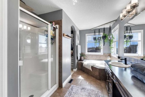 45 Hanson Hollow Ne, Langdon, AB - Indoor