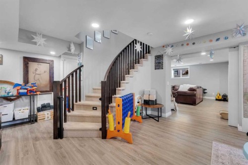 45 Hanson Hollow Ne, Langdon, AB - Indoor Photo Showing Other Room