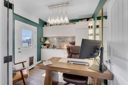 45 Hanson Hollow Ne, Langdon, AB - Indoor Photo Showing Office