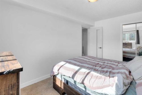 204-931 2 Avenue Nw, Calgary, AB - Indoor Photo Showing Bedroom