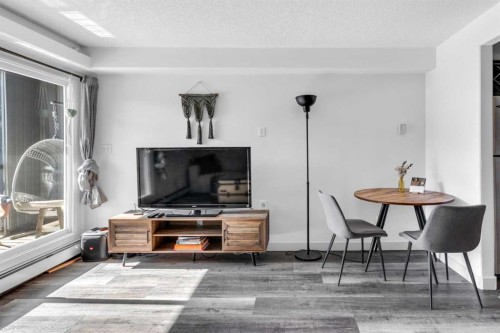 204-931 2 Avenue Nw, Calgary, AB - Indoor