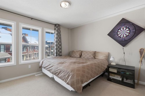 412 Ascot Circle Sw, Calgary, AB - Indoor Photo Showing Bedroom