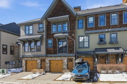 412 Ascot Circle Sw, Calgary, AB - Outdoor With Facade