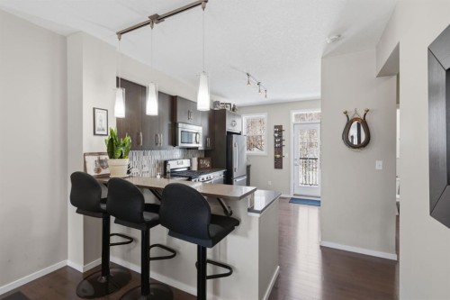 412 Ascot Circle Sw, Calgary, AB - Indoor