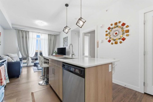 414-30 Walgrove Se, Calgary, AB - Indoor Photo Showing Kitchen With Double Sink