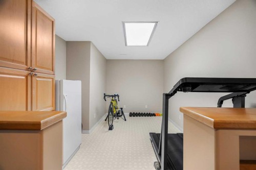 14 Sun Harbour Way Se, Calgary, AB - Indoor