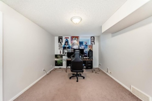 19 Meadowview Road Sw, Calgary, AB - Indoor Photo Showing Office