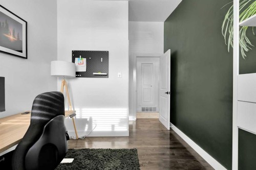 4115 Bowlen Street Nw, Calgary, AB - Indoor Photo Showing Office