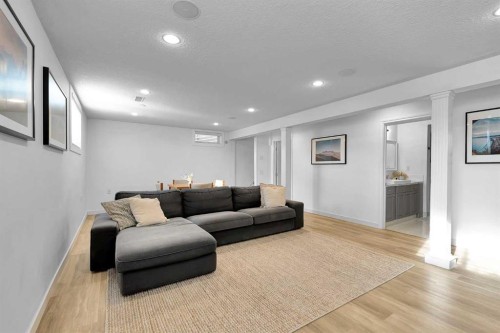 4115 Bowlen Street Nw, Calgary, AB - Indoor