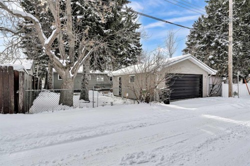 4115 Bowlen Street Nw, Calgary, AB - Outdoor