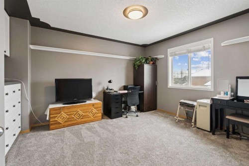 115 Cove Crescent, Chestermere, AB - Indoor Photo Showing Office