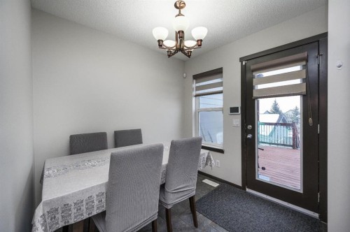 702 Panamount Boulevard Nw, Calgary, AB - Indoor Photo Showing Dining Room