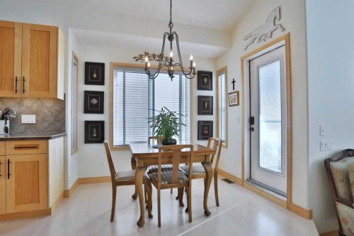 92 Sherwood Rise Nw, Calgary, AB - Indoor Photo Showing Other Room