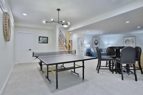 92 Sherwood Rise Nw, Calgary, AB - Indoor