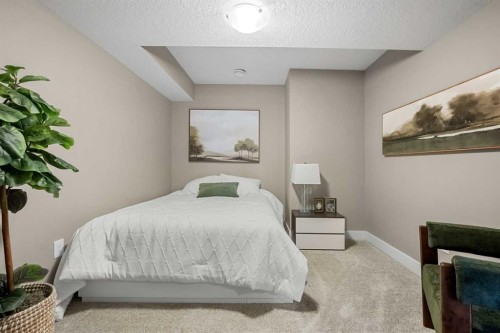 490 Mahogany Manor Se, Calgary, AB - Indoor Photo Showing Bedroom