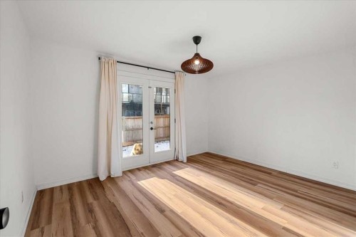 2023 35 Avenue Sw, Calgary, AB - Indoor Photo Showing Other Room