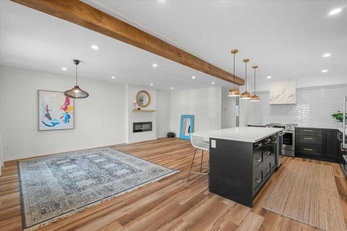 2023 35 Avenue Sw, Calgary, AB - Indoor Photo Showing Kitchen With Upgraded Kitchen