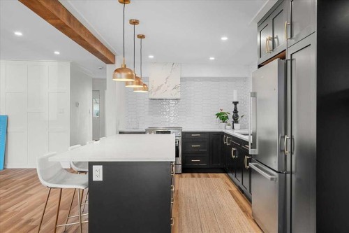 2023 35 Avenue Sw, Calgary, AB - Indoor Photo Showing Kitchen With Upgraded Kitchen