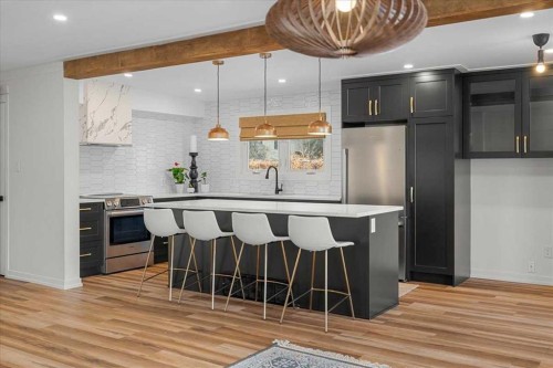 2023 35 Avenue Sw, Calgary, AB - Indoor Photo Showing Kitchen With Upgraded Kitchen