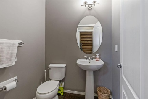 50 Nolanfield Lane Nw, Calgary, AB - Indoor Photo Showing Bathroom