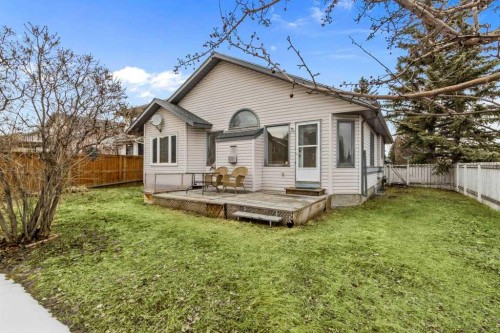 179 Sunlake Way Se, Calgary, AB - Outdoor With Deck Patio Veranda
