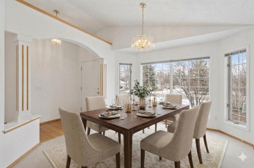 179 Sunlake Way Se, Calgary, AB - Indoor Photo Showing Dining Room