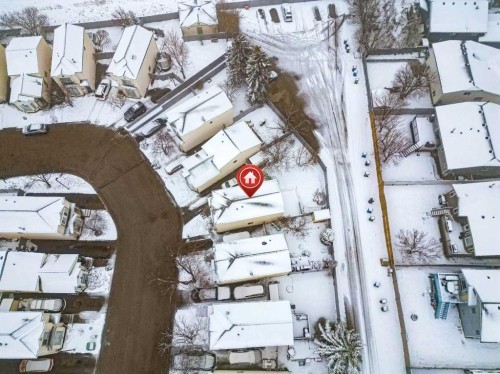 31 Coventry Lane Ne, Calgary, AB - Outdoor