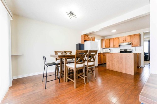 31 Coventry Lane Ne, Calgary, AB - Indoor