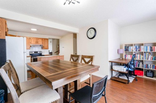 31 Coventry Lane Ne, Calgary, AB - Indoor