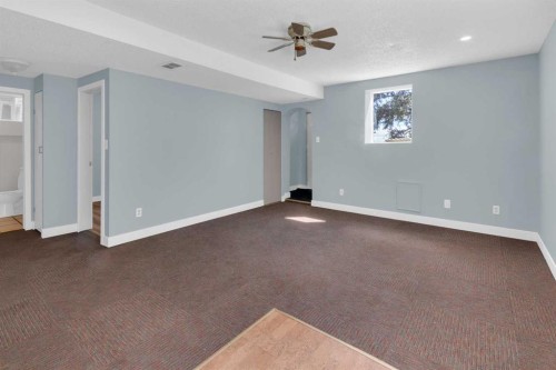 4007 Centre A Street Ne, Calgary, AB - Indoor Photo Showing Other Room