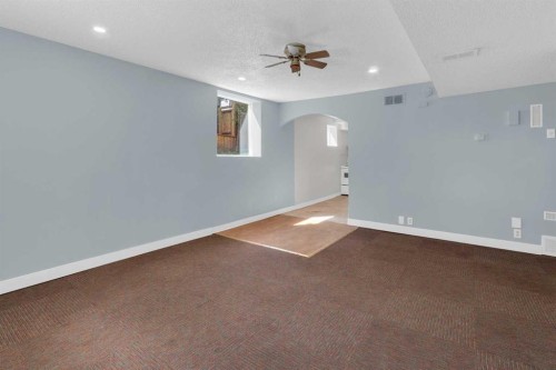 4007 Centre A Street Ne, Calgary, AB - Indoor Photo Showing Other Room