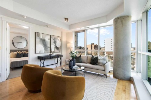 505-836 15 Avenue Sw, Calgary, AB - Indoor Photo Showing Living Room