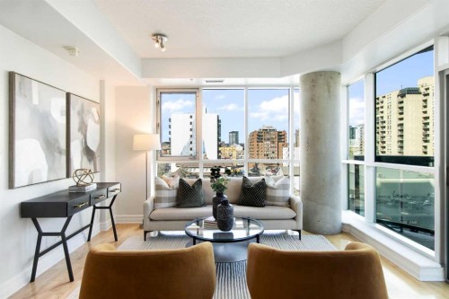 505-836 15 Avenue Sw, Calgary, AB - Indoor Photo Showing Living Room