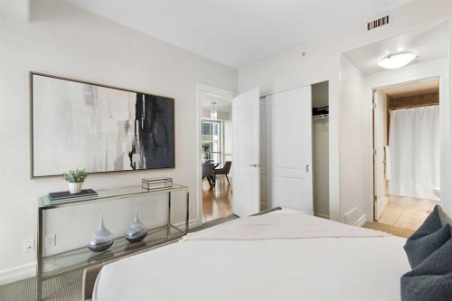 505-836 15 Avenue Sw, Calgary, AB - Indoor Photo Showing Other Room