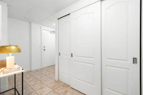 505-836 15 Avenue Sw, Calgary, AB - Indoor Photo Showing Other Room