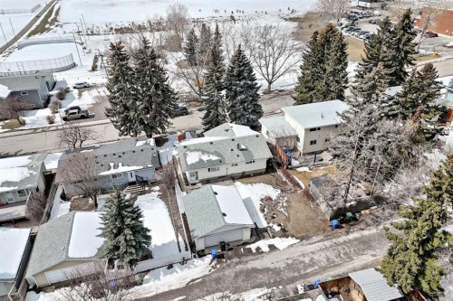 5116 33 Street Nw, Calgary, AB - Outdoor
