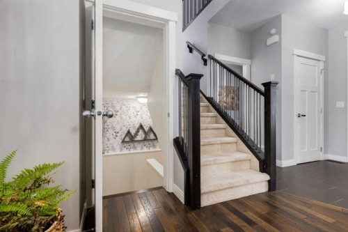 306 Cooperstown Common Sw, Airdrie, AB - Indoor Photo Showing Other Room