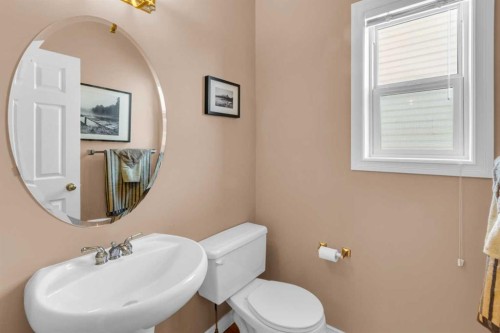 135 Citadel Estates Place Nw, Calgary, AB - Indoor Photo Showing Bathroom
